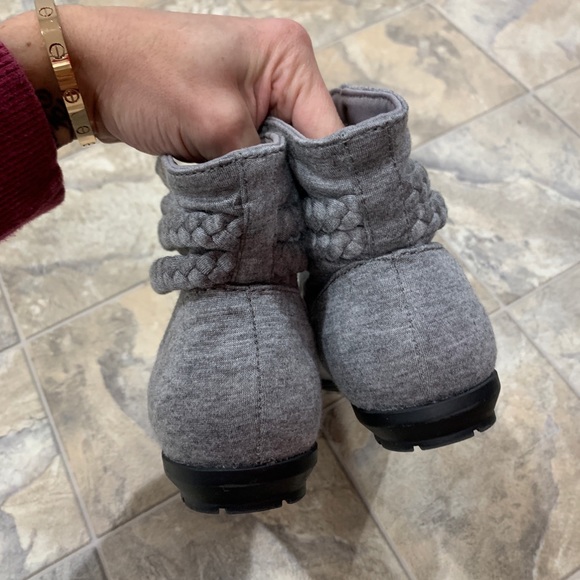 SO Grey Booties - Picture 4 of 8